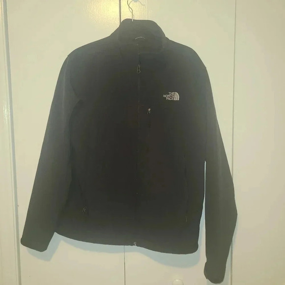 The North Face Men's Black Jacket - Picture 2 of 6